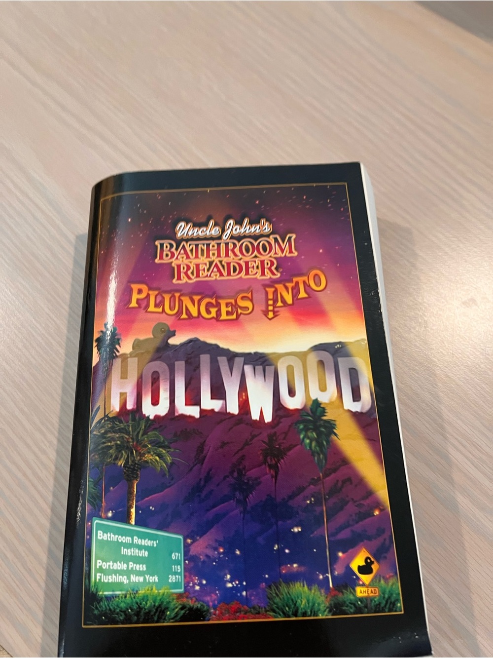 Bathroom Reader Plunges Into Hollywood - Black Cover
